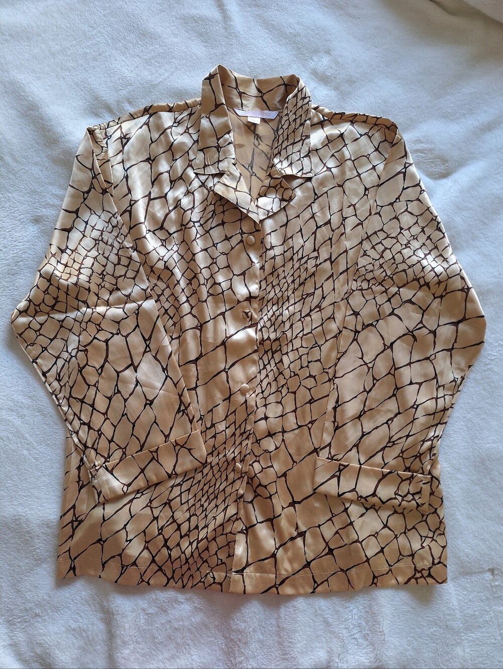 Victoria's Secret Pajama Top XL Silky Satin Reptile Alligator Animal Print Shirt